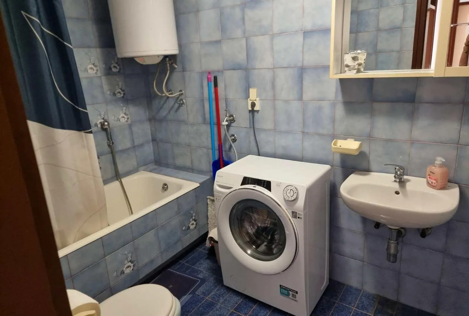 Apartment Near The Beach Jadranka Povile
